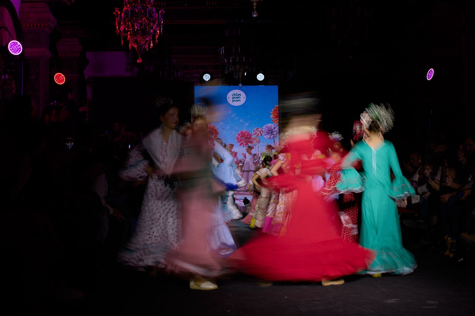 El desfile de Chimpumpum en We Love Flamenco 2026, todas las fotos