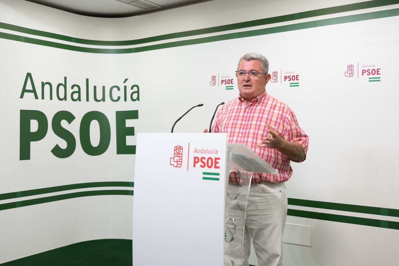 EL PSOE-A defenderá en pleno una proposición por la seguridad de las residencias.