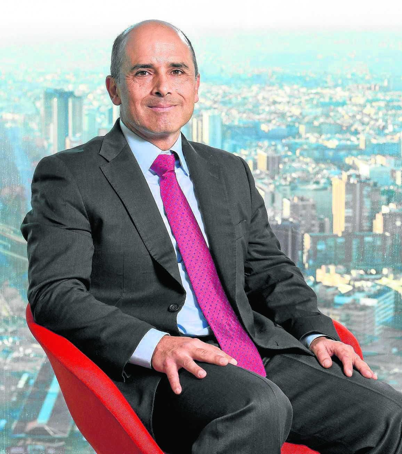 Juan Antonio Vera, en la torre Cepsa de Madrid.