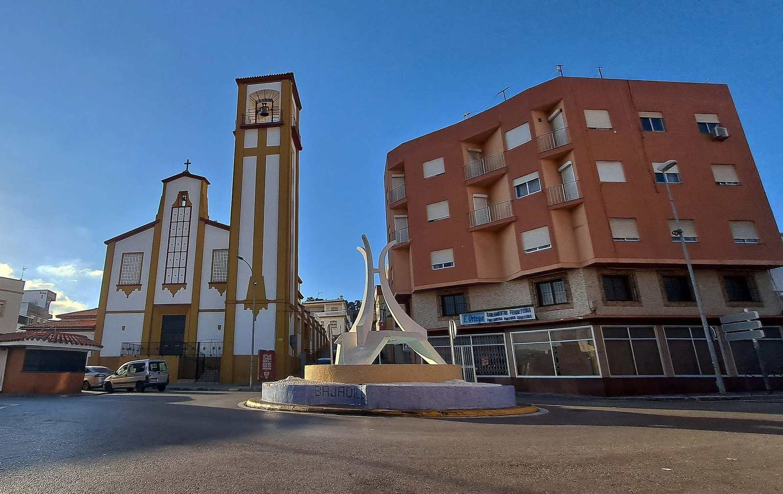 Fotos de La Bajadilla, en Algeciras, tras los incidentes del fin de semana