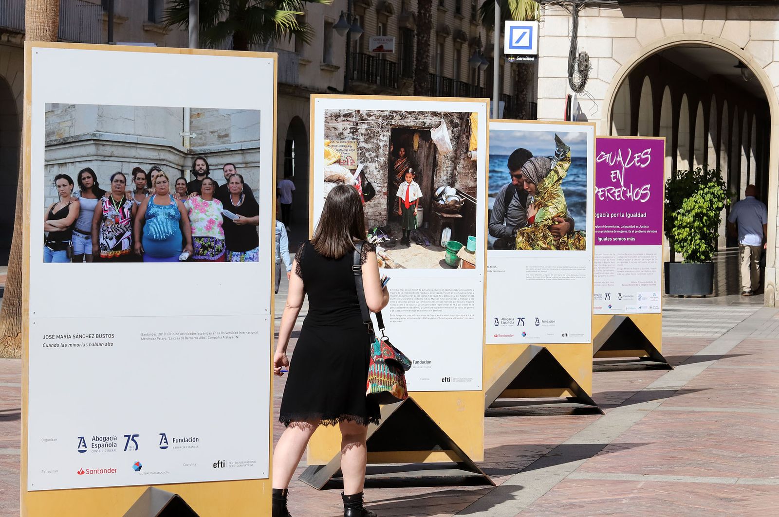 Imágenes de la exposición fotográfica 'Iguales en derecho. Abogacía por la Igualdad'