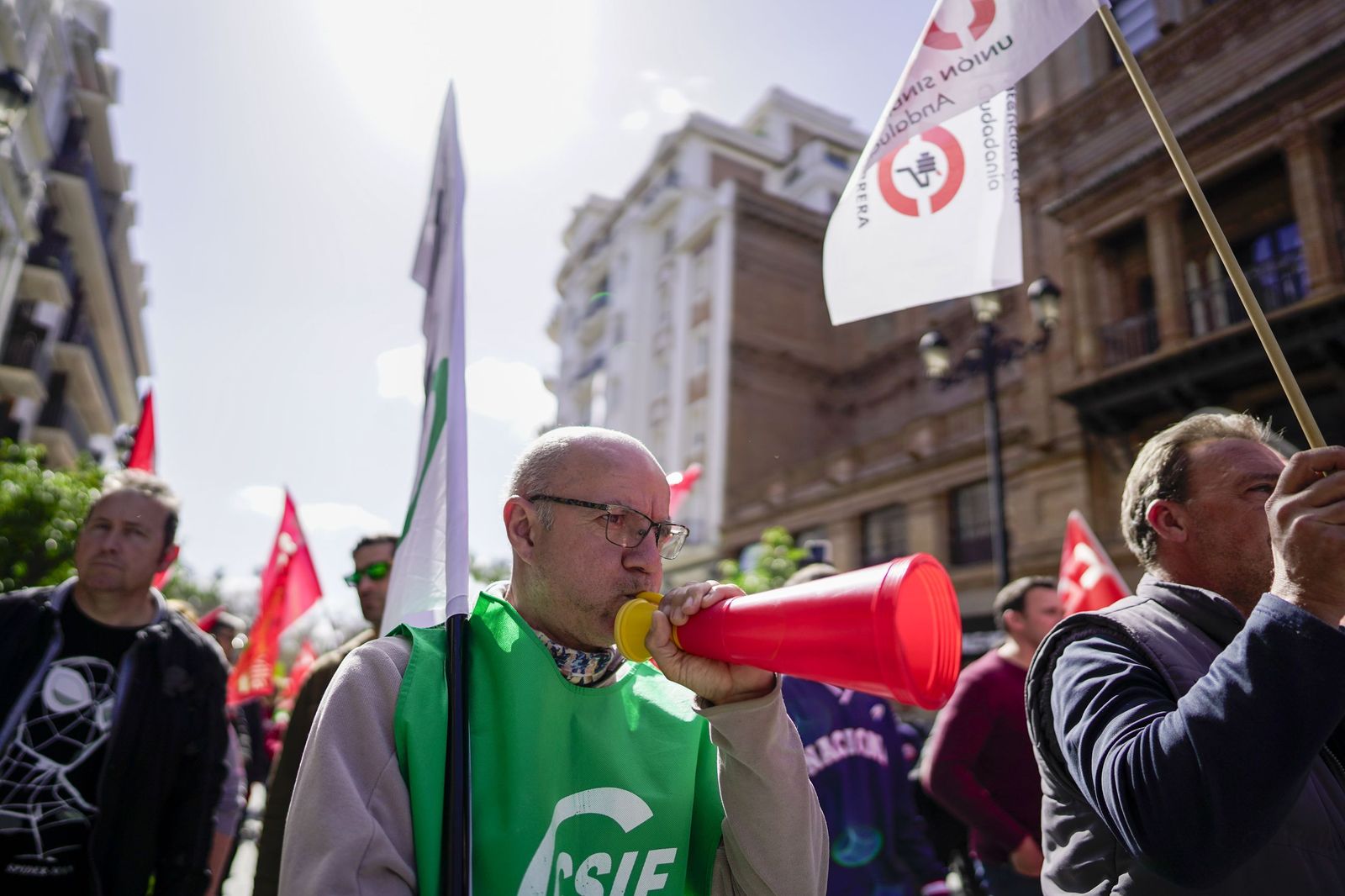 La manifestación de empleados municipales, en imágenes