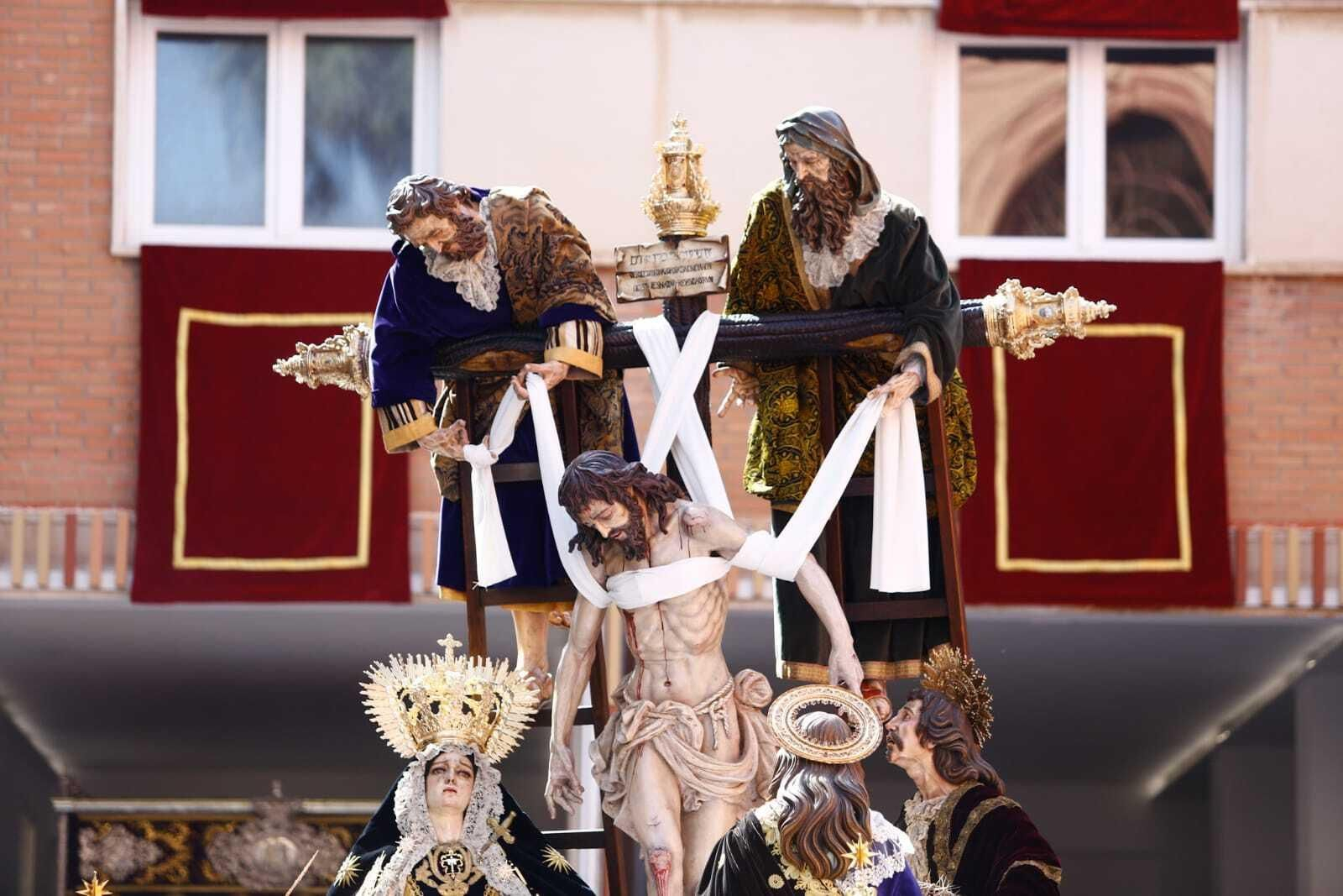 Las fotos del Descendimiento, en el Viernes Santo de Málaga