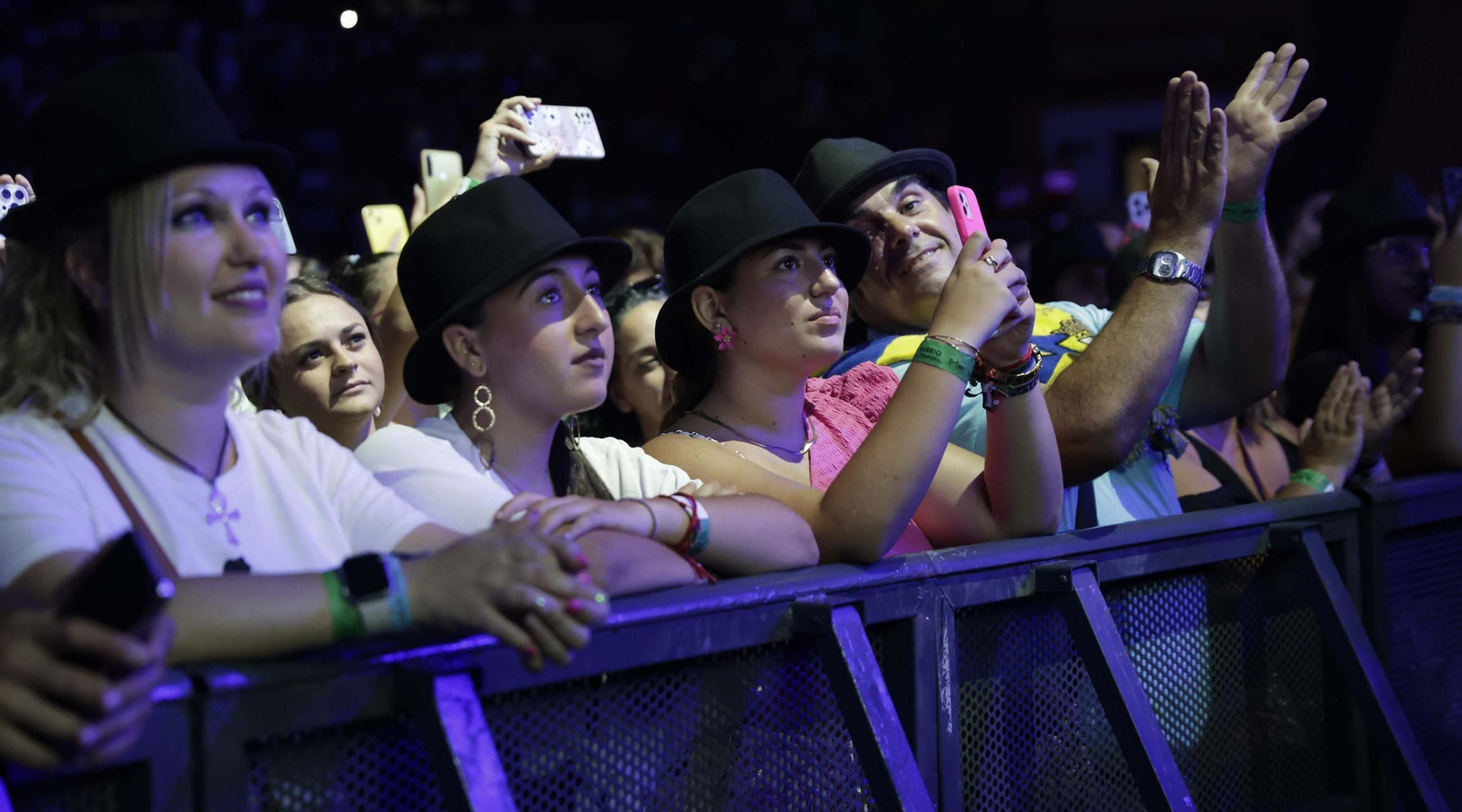 Fotos del concierto de El Barrio en La Línea