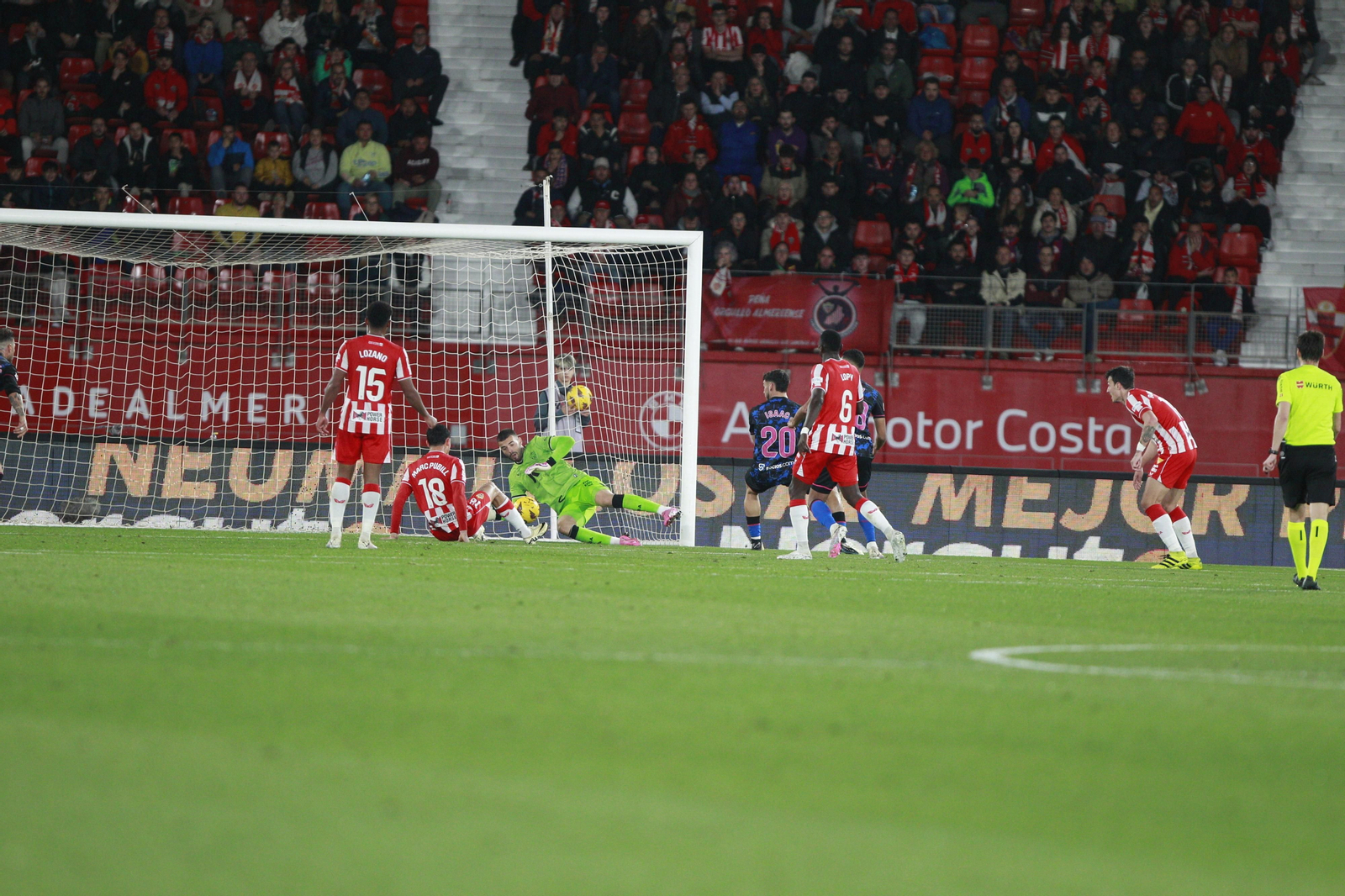 Las mejores imágenes del partido de fúbol U.D. Almería-Sevilla F.C.