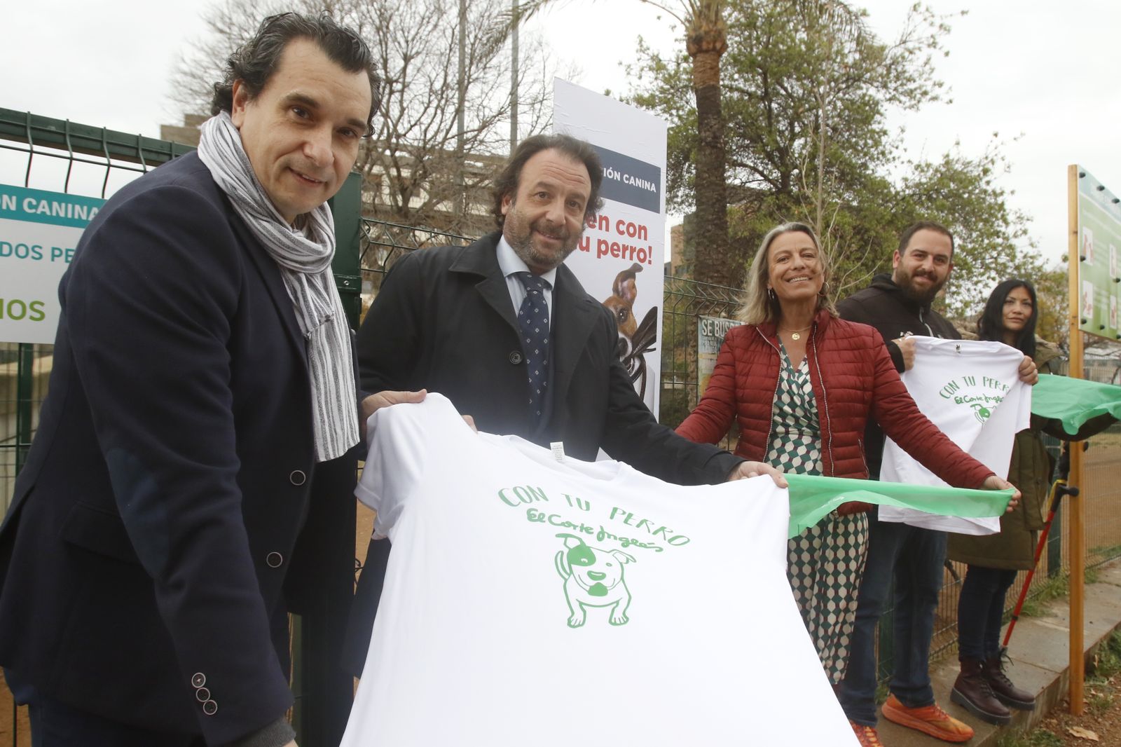 Presentación de las jornadas caninas "Con tu perro" organizadas por Sadeco y el Corte Inglés.