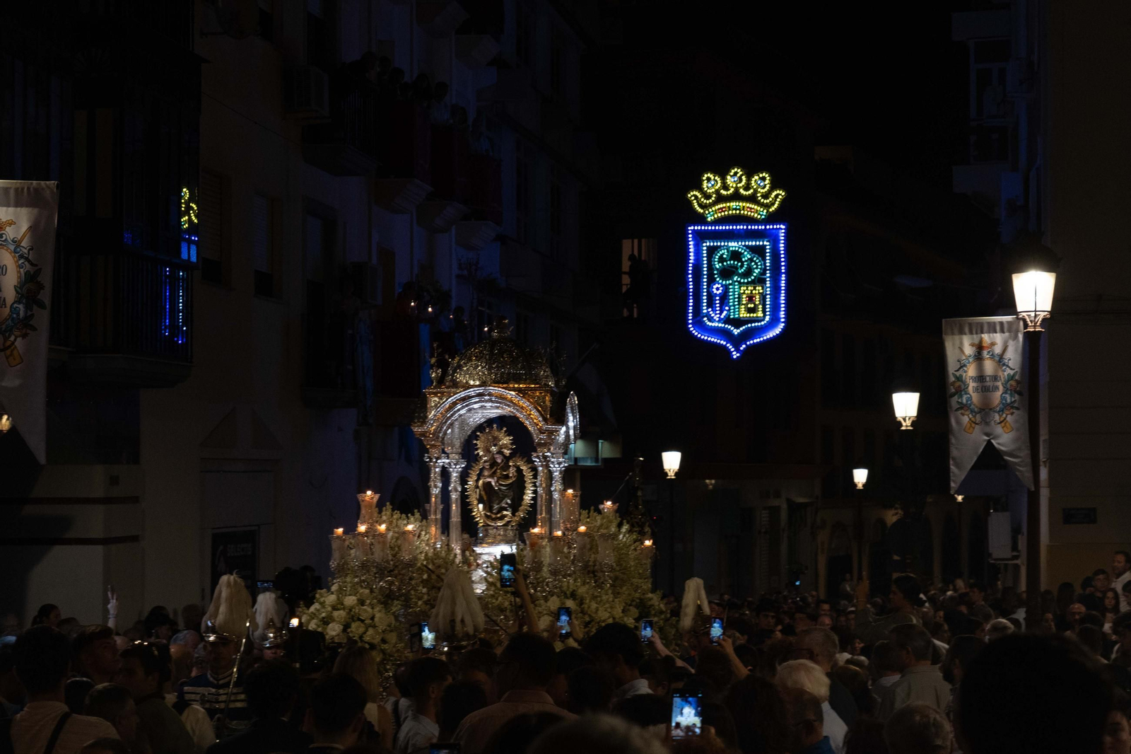 Imágenes del traslado de Nuestra Señora de la Cinta a la Parroquia Mayor de San Pedro
