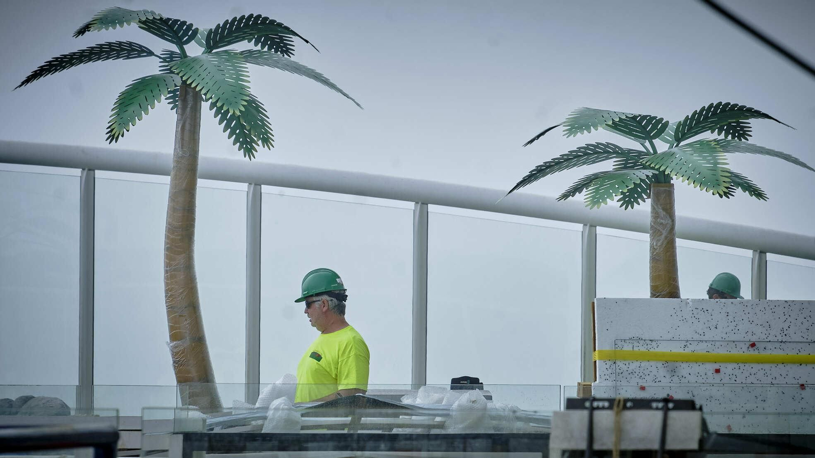 Obras en el buque 'Oasis of the Seas' Obras en el buque 'Oasis of the Seas'