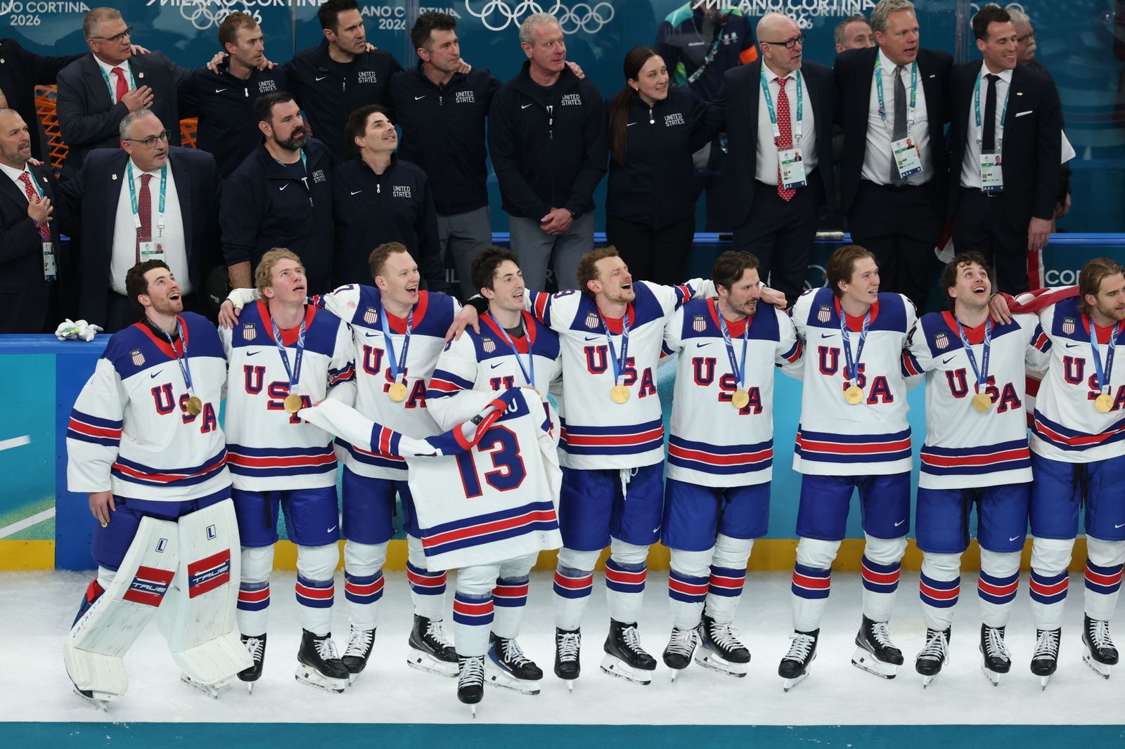 Las mejores fotos de los Juegos Olímpicos de invierno Milán Cortina d'Ampezzo 2026 | Ceremonia de clausura y jornada 17 y última