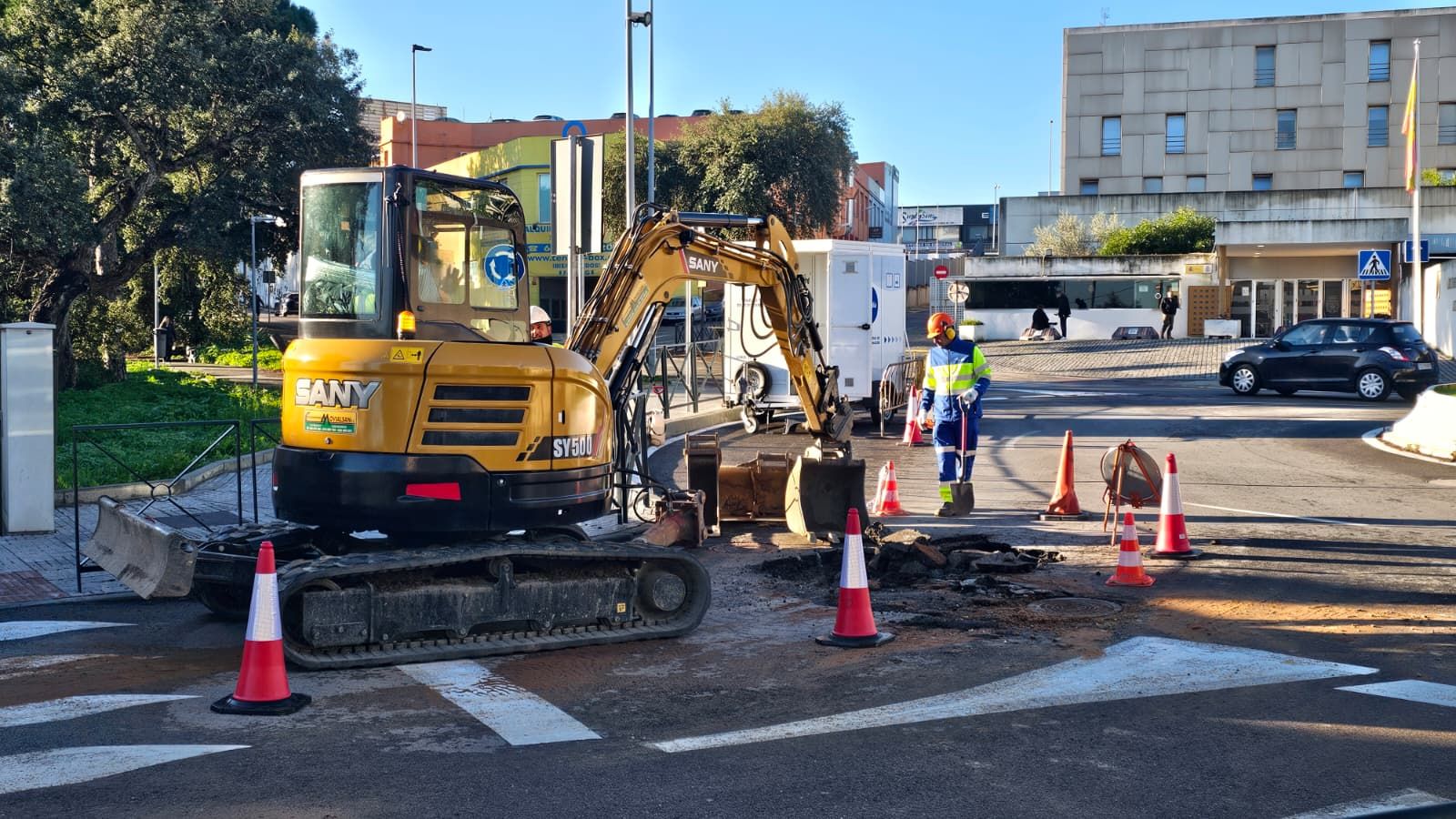 La avería de agua, en la avenida Diputación.