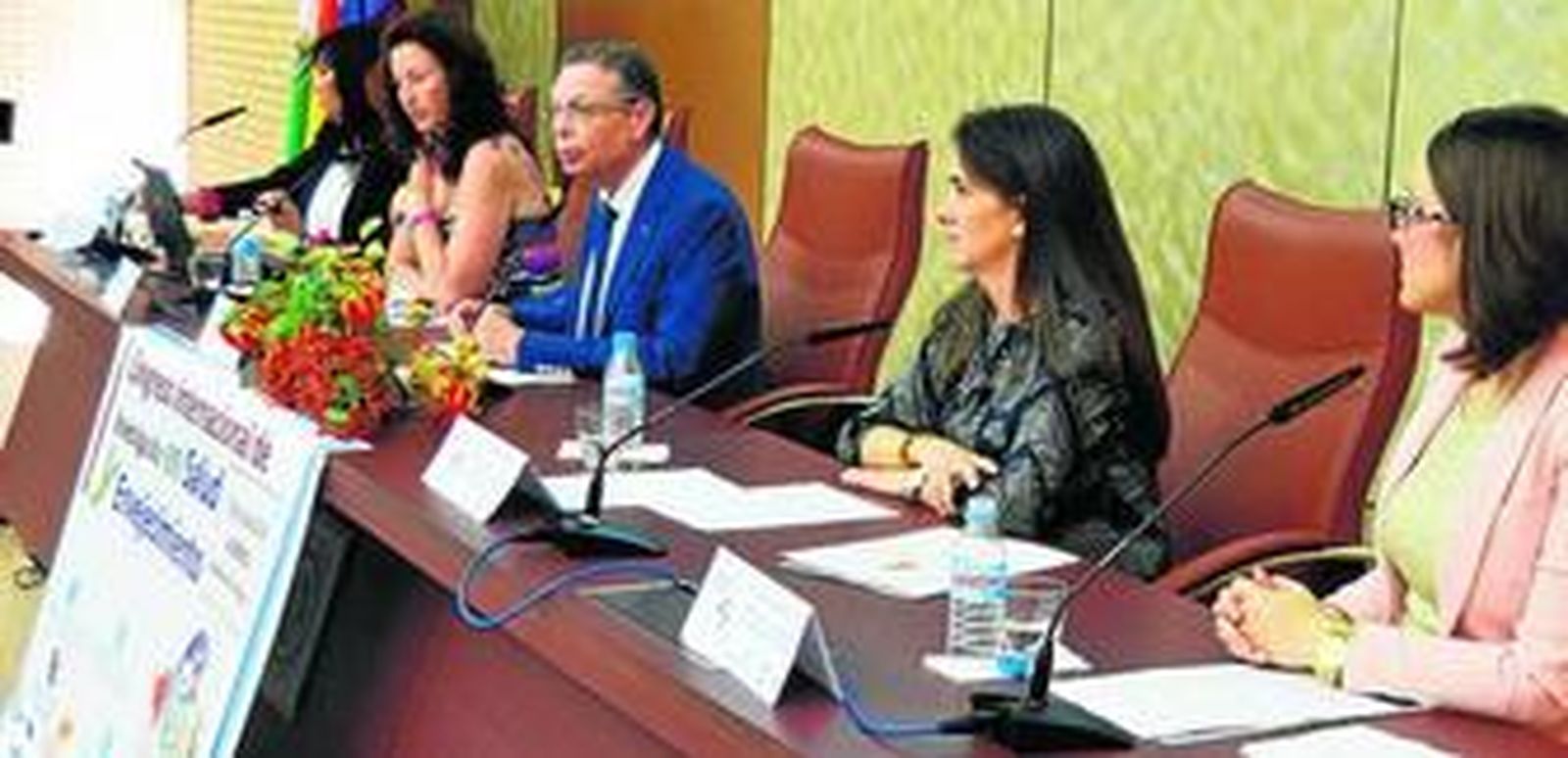 El viccerrector de Investigación durante la inauguración del congreso.