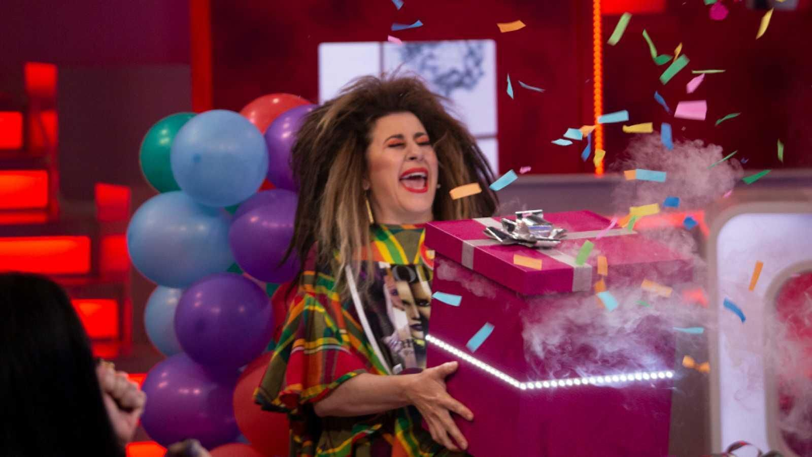 La Terremoto de Alcorcón en un espacio anterior donde recibió un regalo explosivo