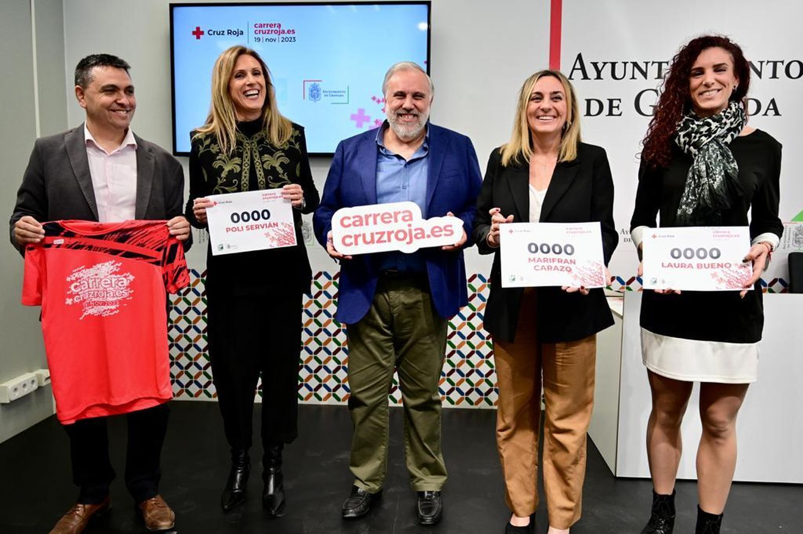 Jorge Iglesias, Poli Servirán, Gabino García, Marifrán Carazo y Laura Bueno durante la presentación de la prueba.