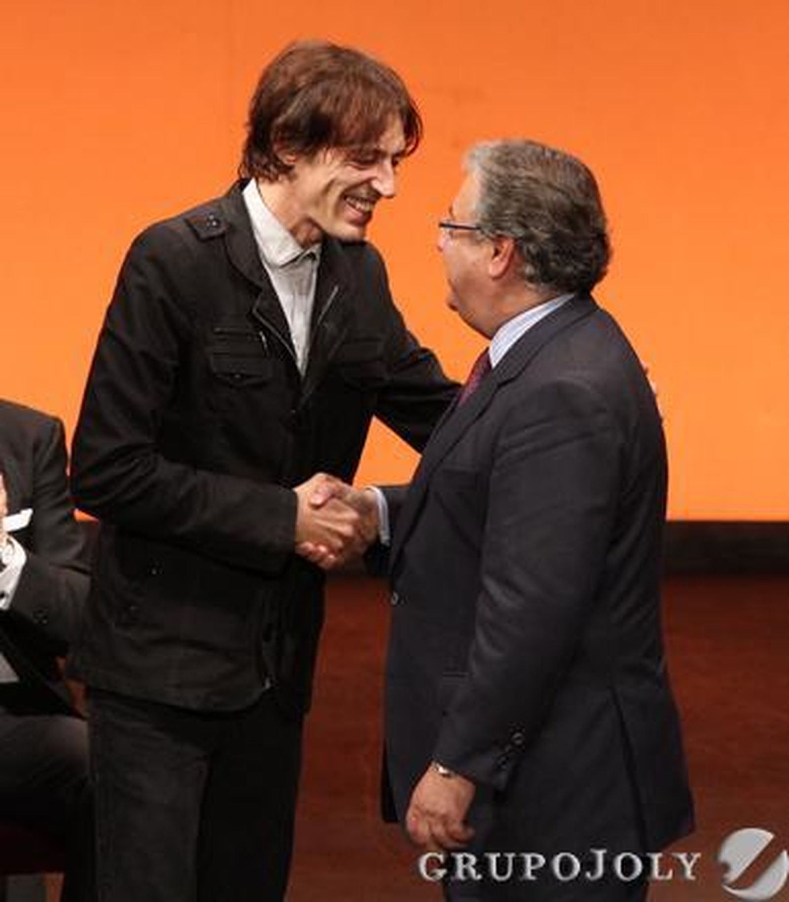 El hijo de Silvio recoge la medalla a título póstumo

Foto: B. Vargas