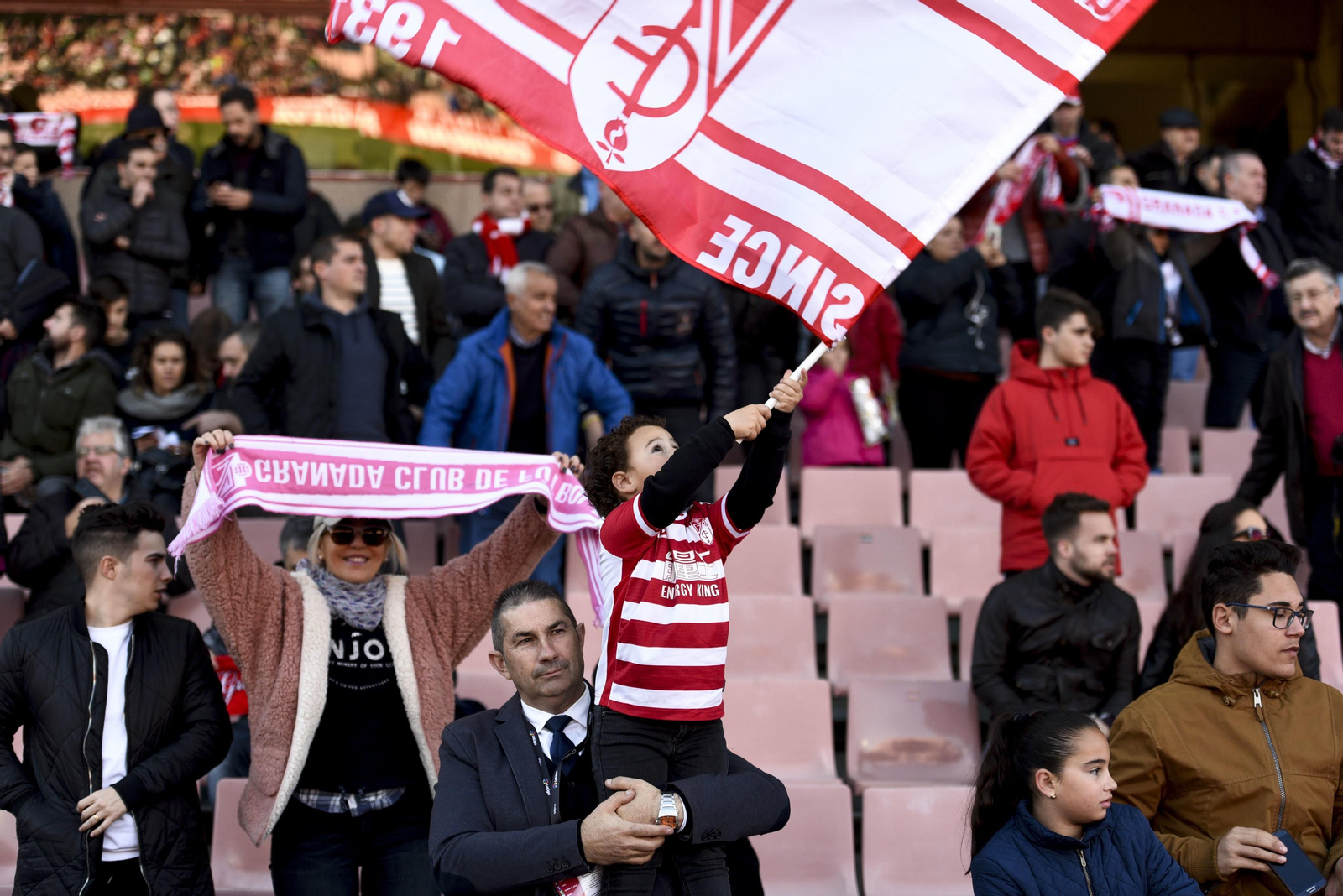 Las imágenes del Granada CF-Oviedo
