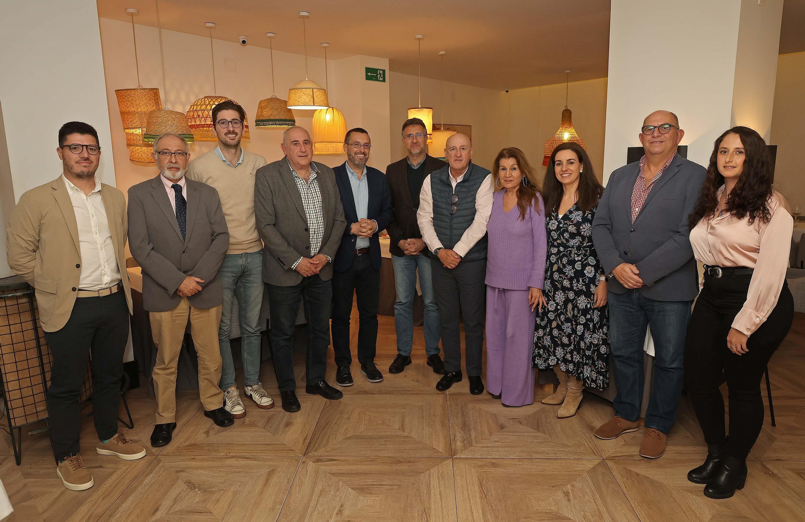 De izquierda a derecha, Rafa Máiquez, José Ramón Mata, Jesús Luque Caparrós, José Manuel Pulpillo, Juan Franco, Javier Chaparro, José Manuel Barrera, Mercedes Atanet, Carolina Guerrero, Juan Antonio Ruiz Montalba y Sara Rodríguez, participantes en la tertulia cofrade de ‘Europa Sur’. De izquierda a derecha, Rafa Máiquez, José Ramón Mata, Jesús Luque Caparrós, José Manuel Pulpillo, Juan Franco, Javier Chaparro, José Manuel Barrera, Mercedes Atanet, Carolina Guerrero, Juan Antonio Ruiz Montalba y Sara Rodríguez, participantes en la tertulia cofrade de ‘Europa Sur’.