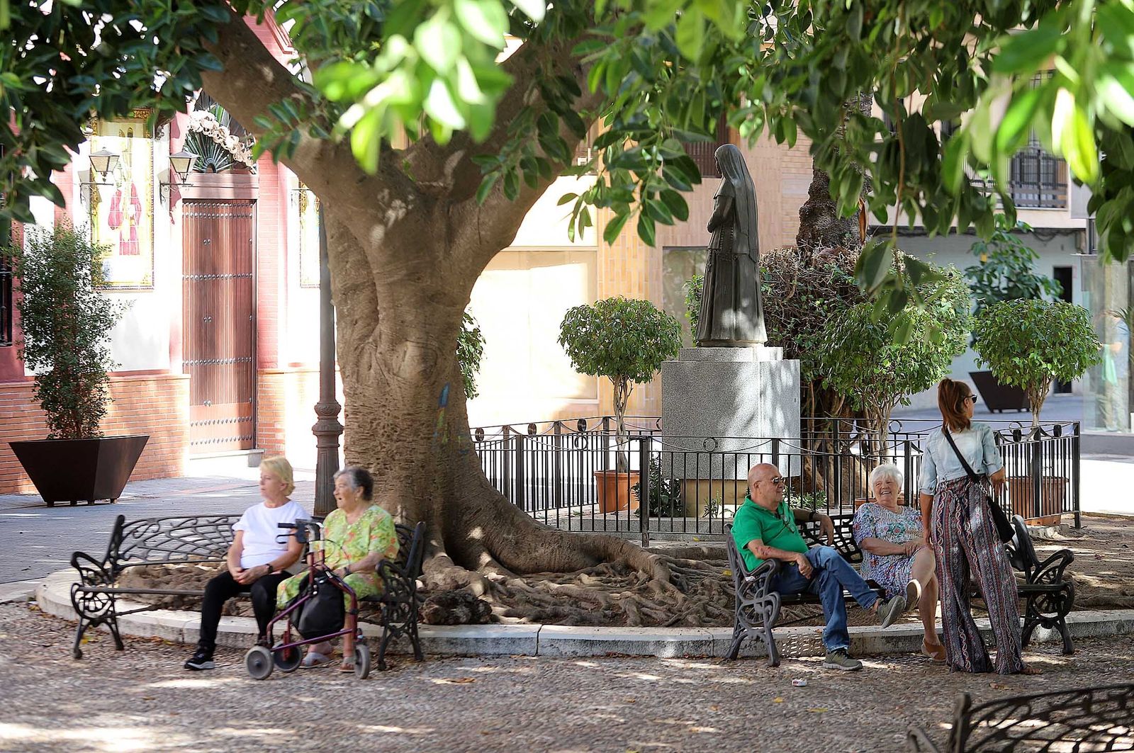 Imágenes del lunes 9 de octubre en Huelva