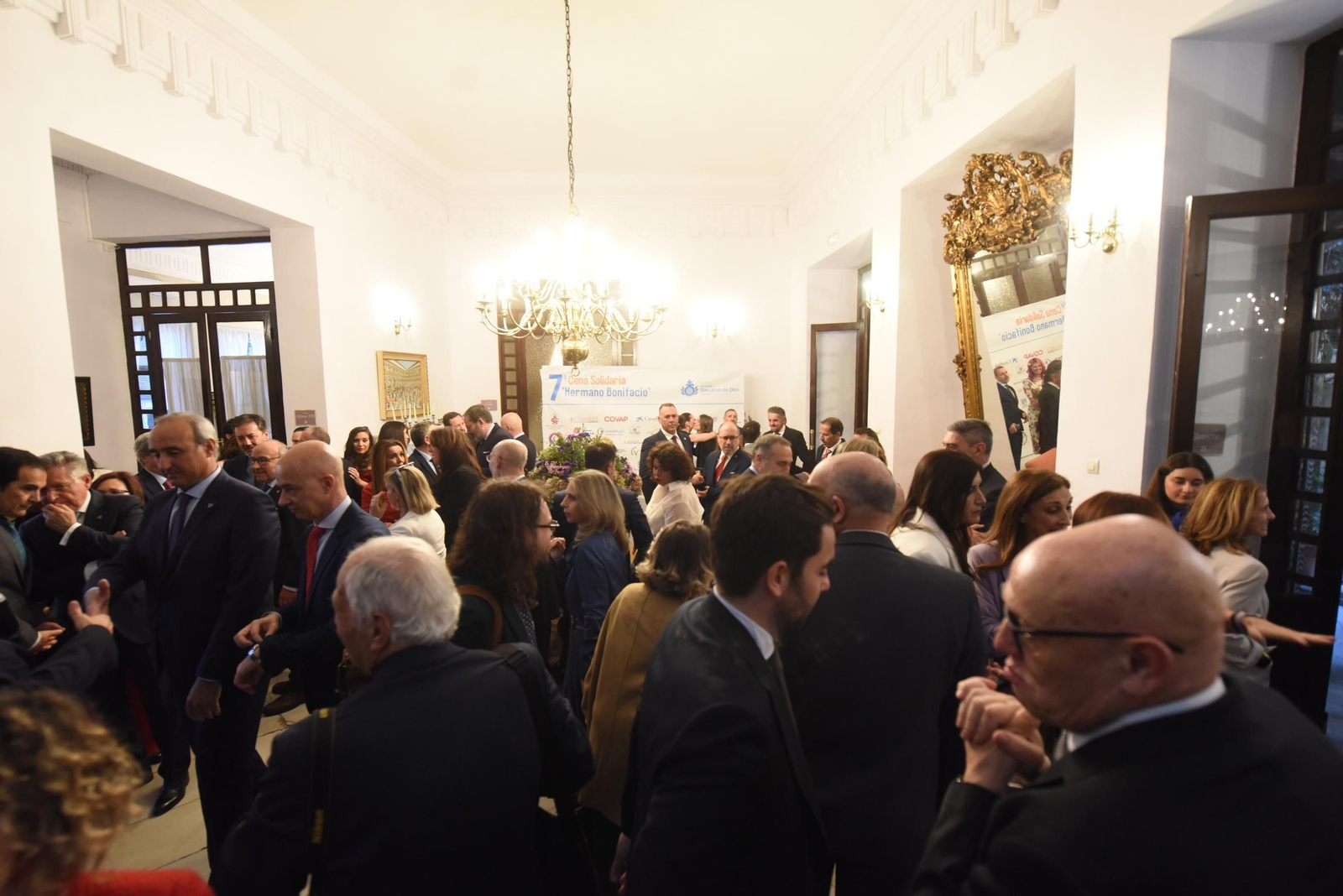 La Cena Solidaria Hermano Bonifacio del Hospital San Juan de Dios de Córdoba, en imágenes
