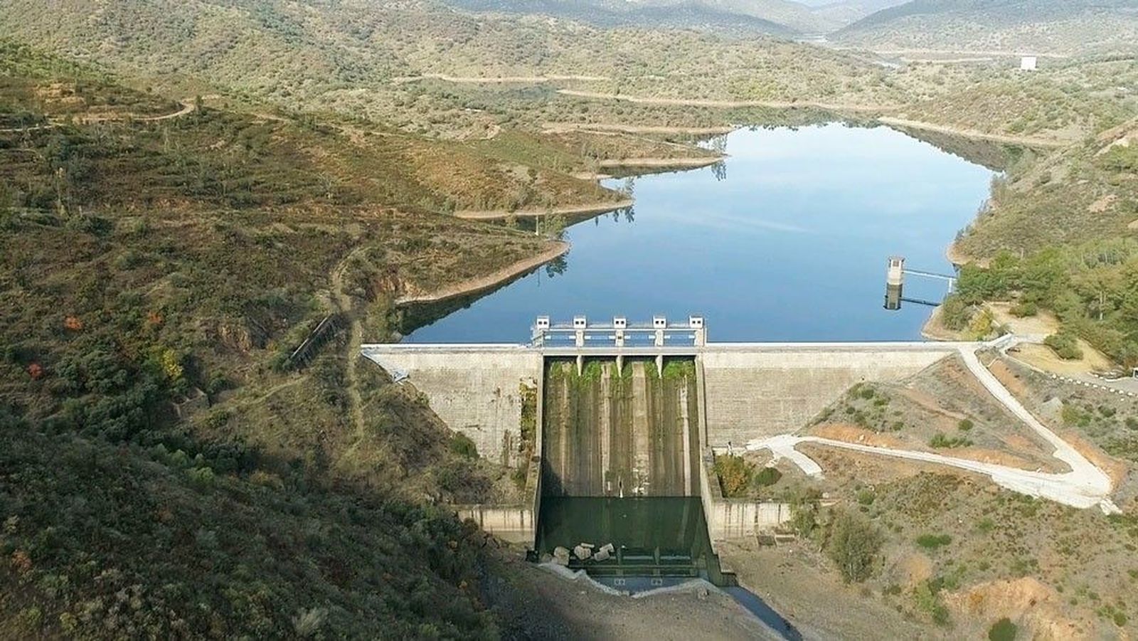 Imagen del embalse de La Minilla en El Ronquillo