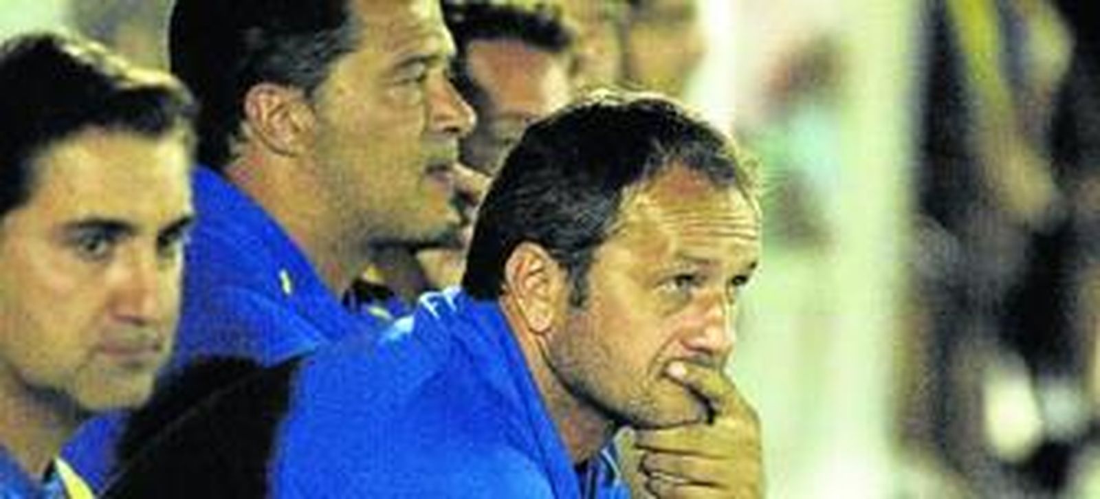 Risto Vidakovic, atento a la evolución de sus pupilos en el partido amistoso disputado en Arcos el pasado martes.