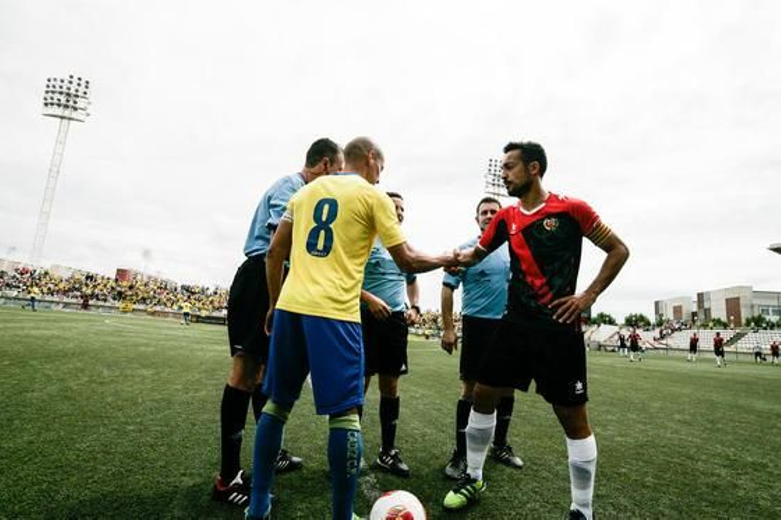 Las imágenes del L'Hospitalet-Cádiz