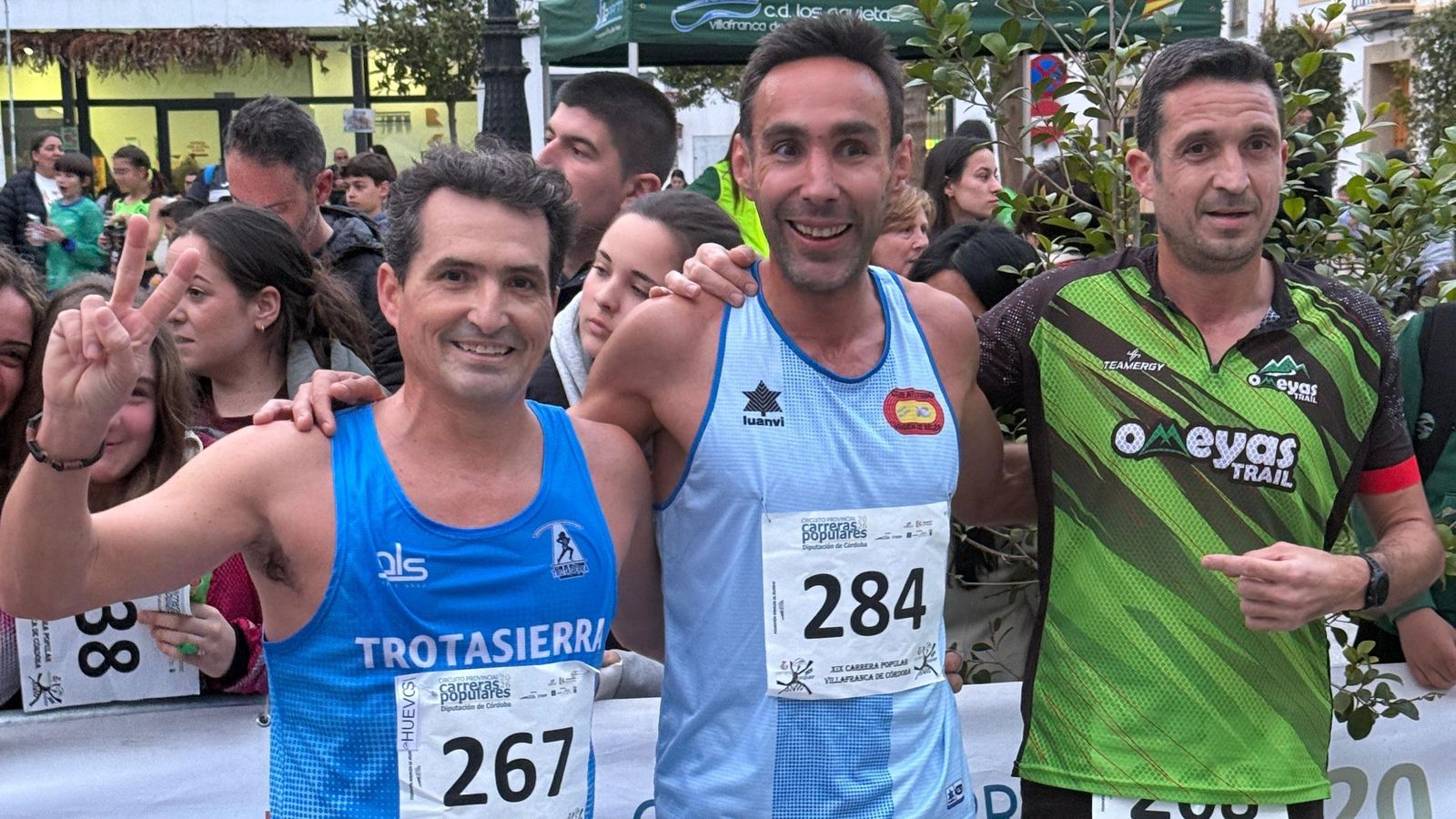 El podio masculino en la Carrera Popular de Villafranca de Córdoba.