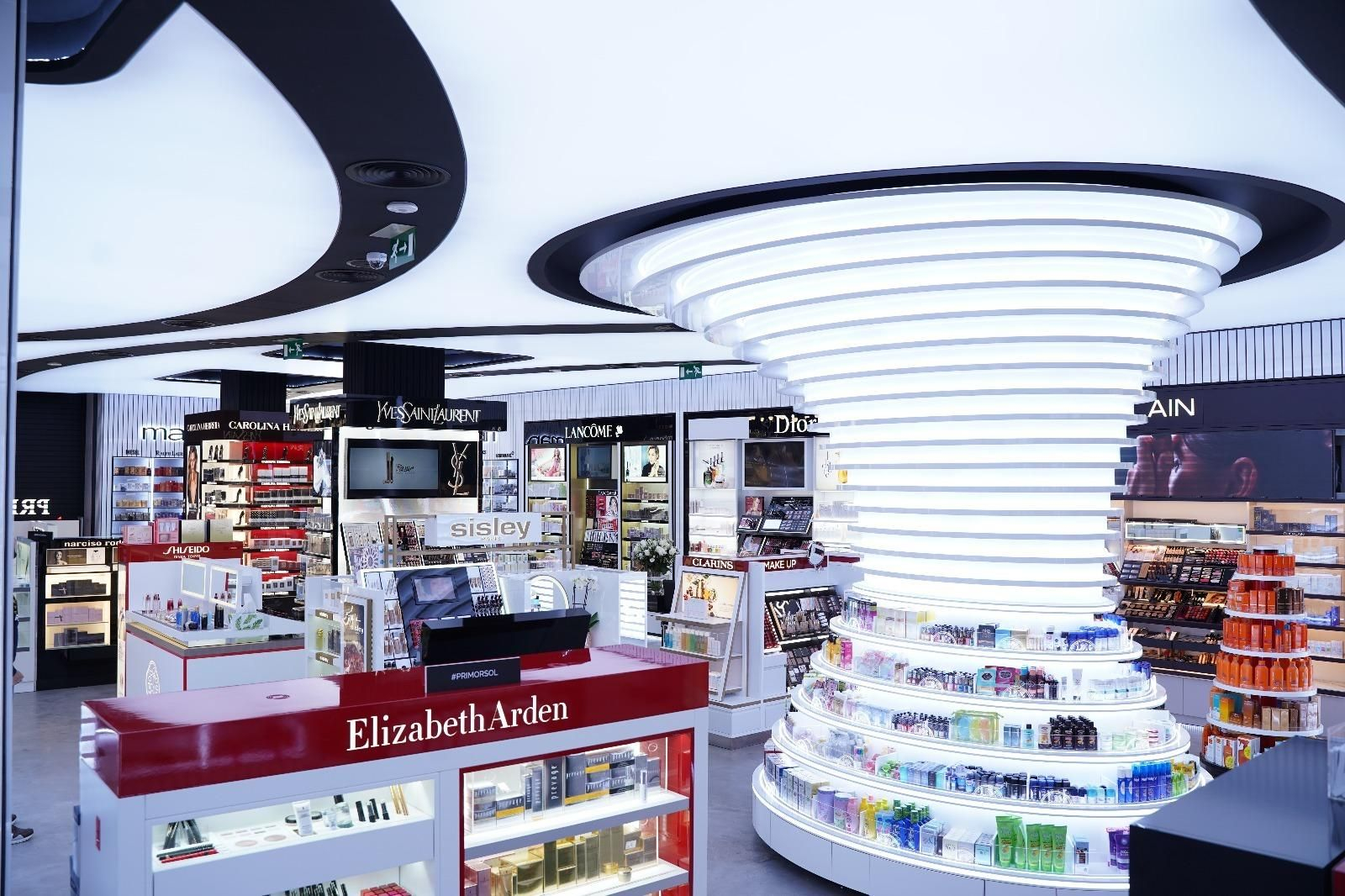 Las fotos del aterrizaje de Primor en la Puerta del Sol