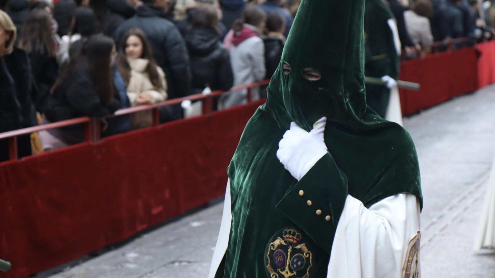 La Madrugá por la Carrera Oficial en la Semana Santa de Sevilla 2025