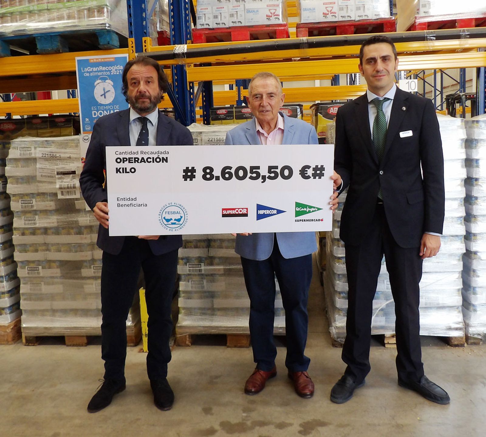 El Banco de Alimentos Medina Azahara recibe la donación de El Corte Inglés.