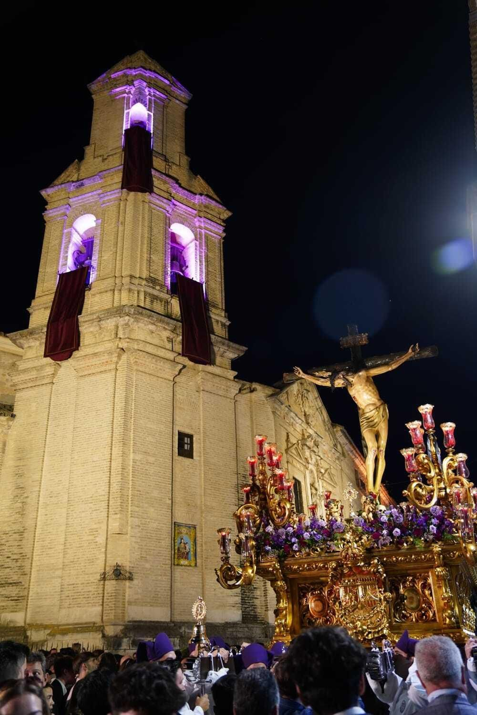 Las mejores imágenes de la tarde del Jueves Santo de Lucena: Santa Fe, Columna, Caído y Sangre