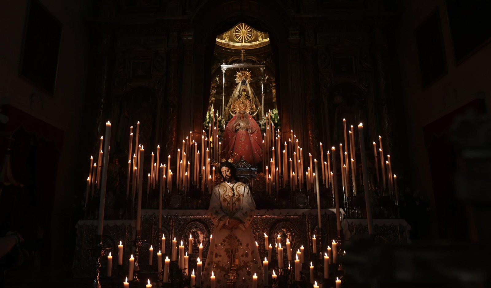 Imágenes de los Besapiés y Besamanos del segundo domingo de Cuaresma en Jerez