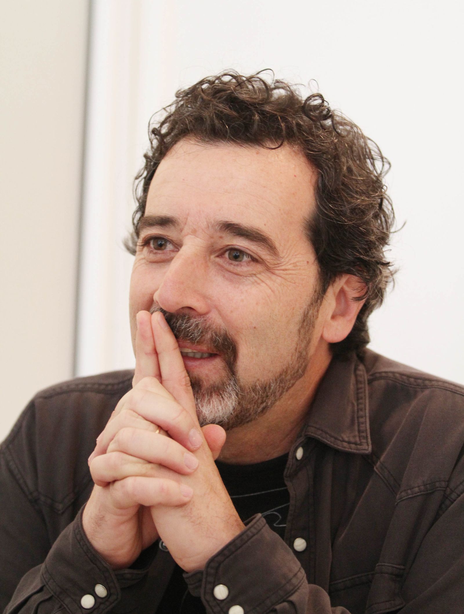 Joaquín Dholdán, escritor y dentista uruguayo afincado en Sevilla.