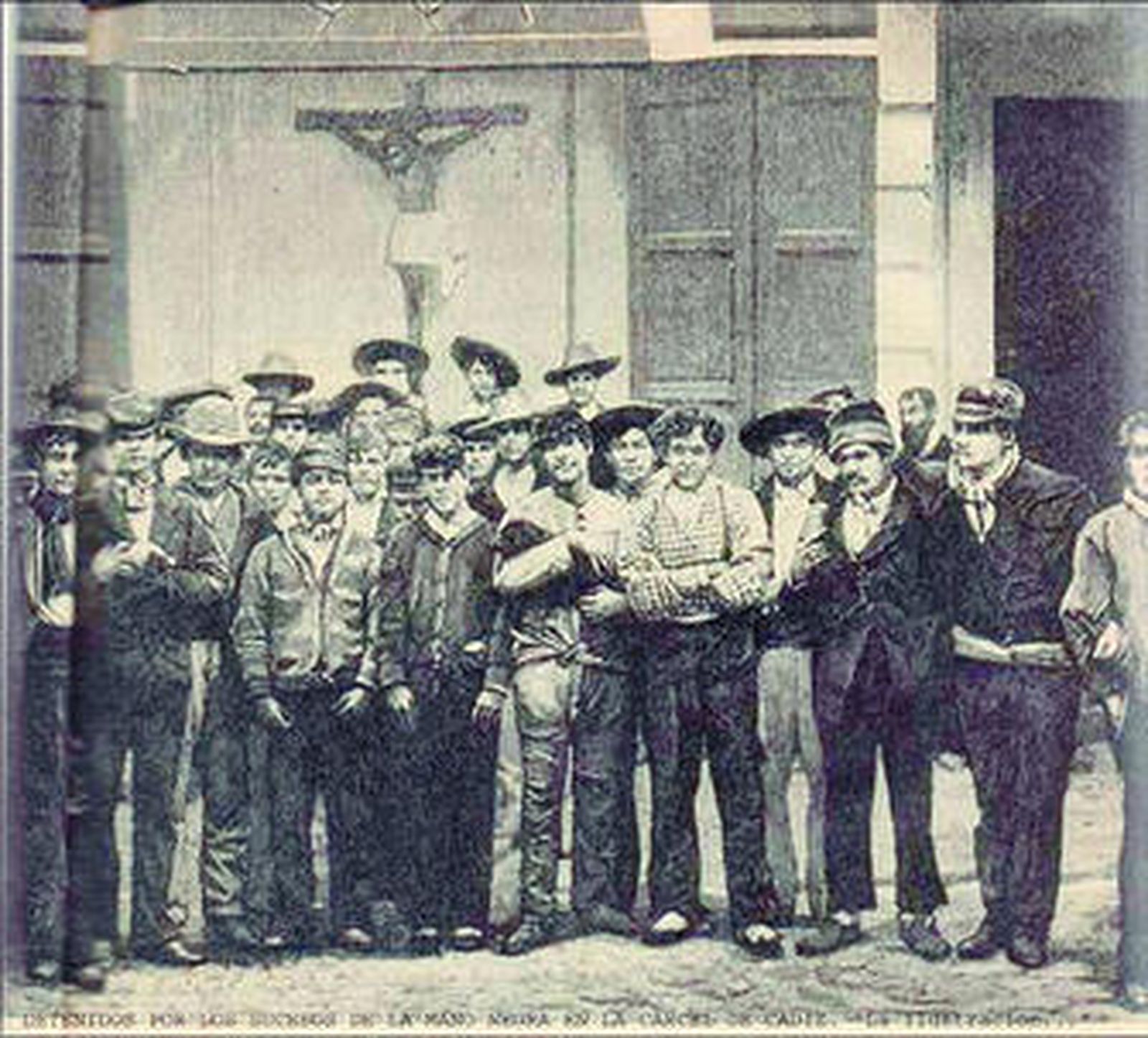 Varios de los detenidos acusados de pertenecer a La Mano Negra.