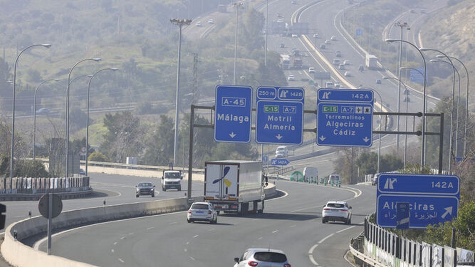 Acceso a Málaga por la autovía A-45.