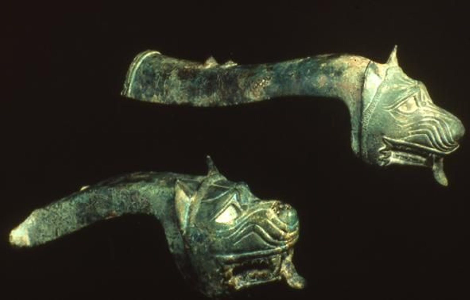 Bronces encontrados en el Cortijo de Maquiz, en Mengíbar. Bronces encontrados en el Cortijo de Maquiz, en Mengíbar.