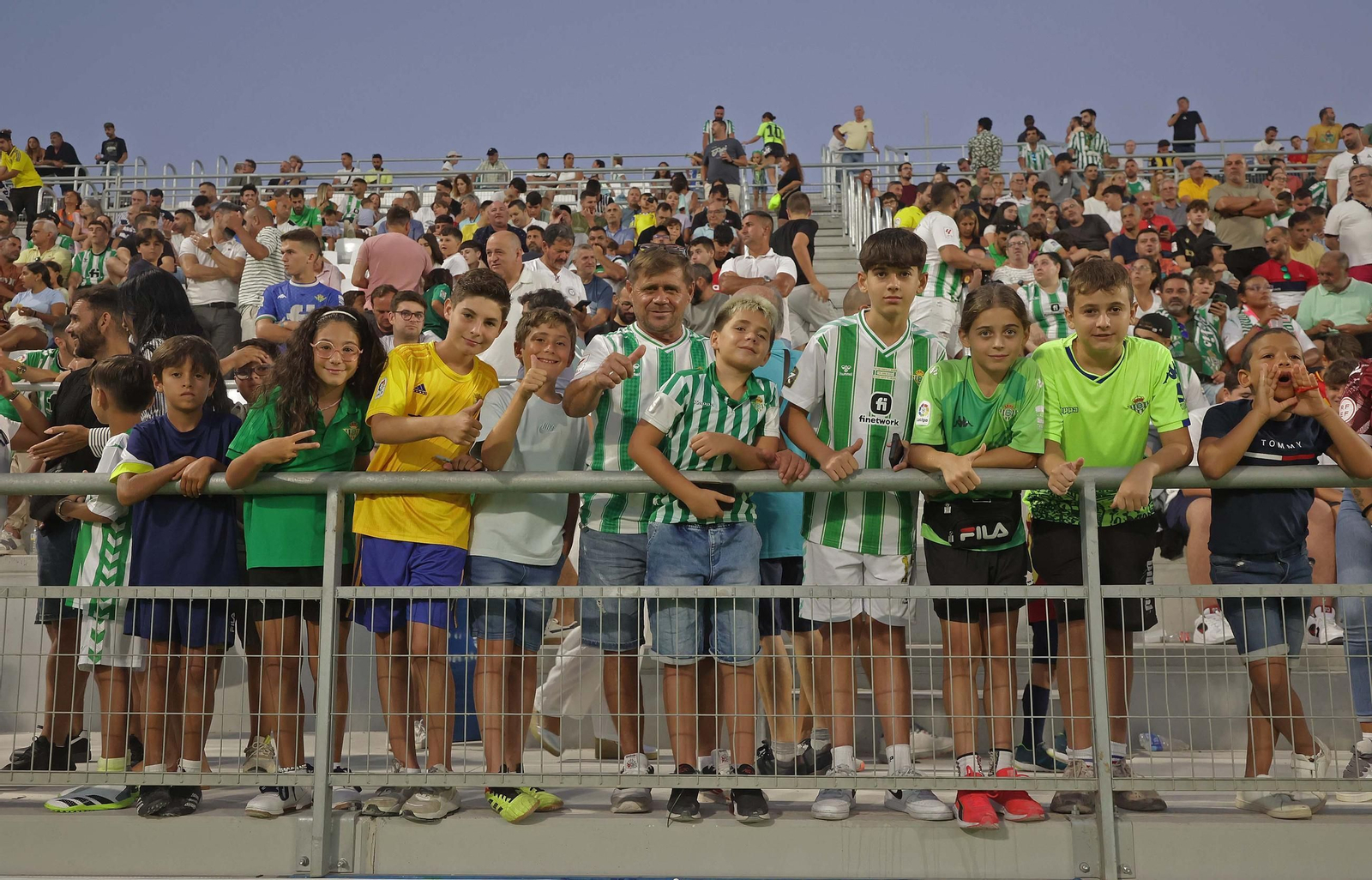 Búscate durante el Betis - Cádiz