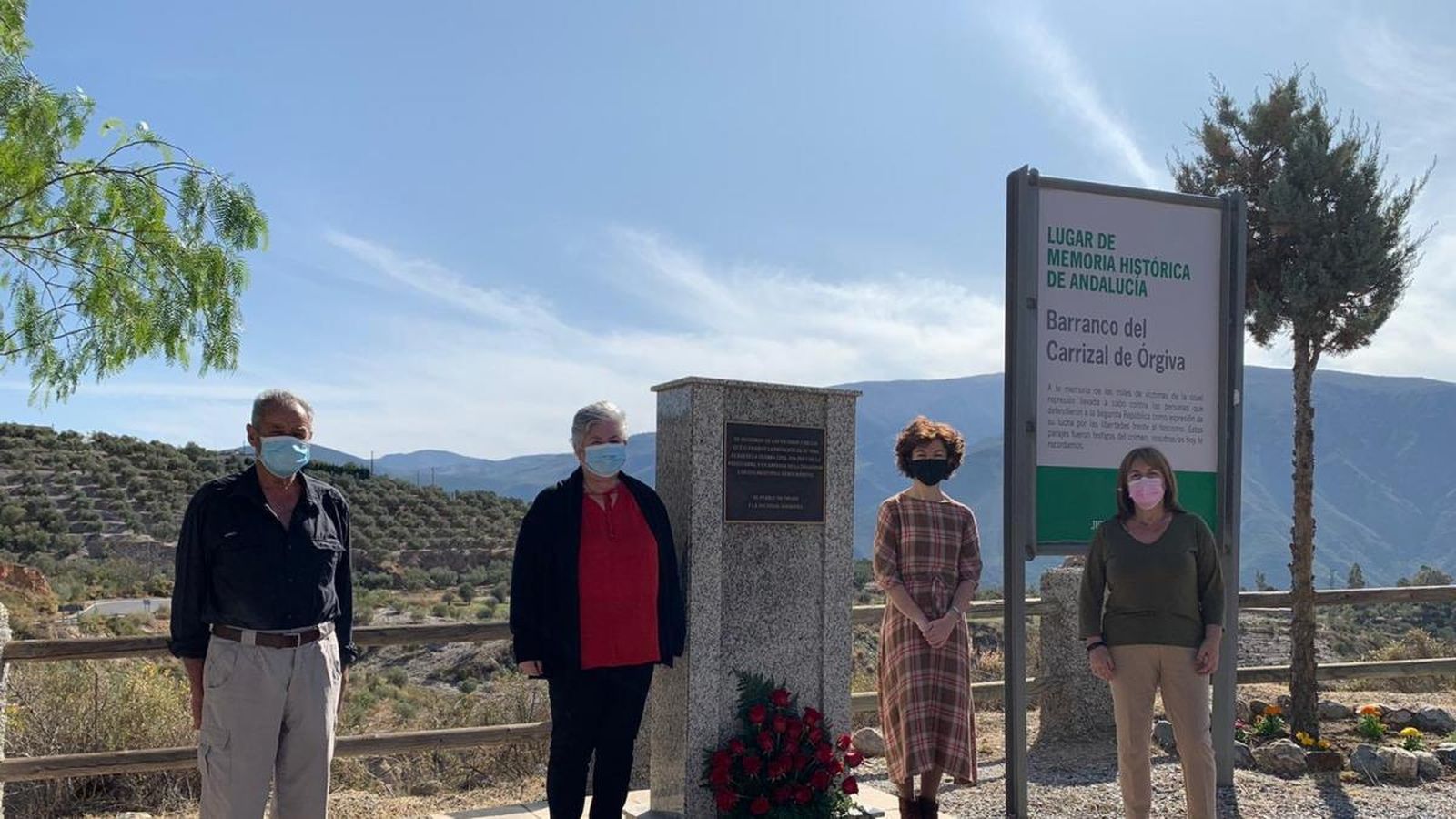 Homenaje del PSOE a las víctimas de la represalias franquistas en Órgiva