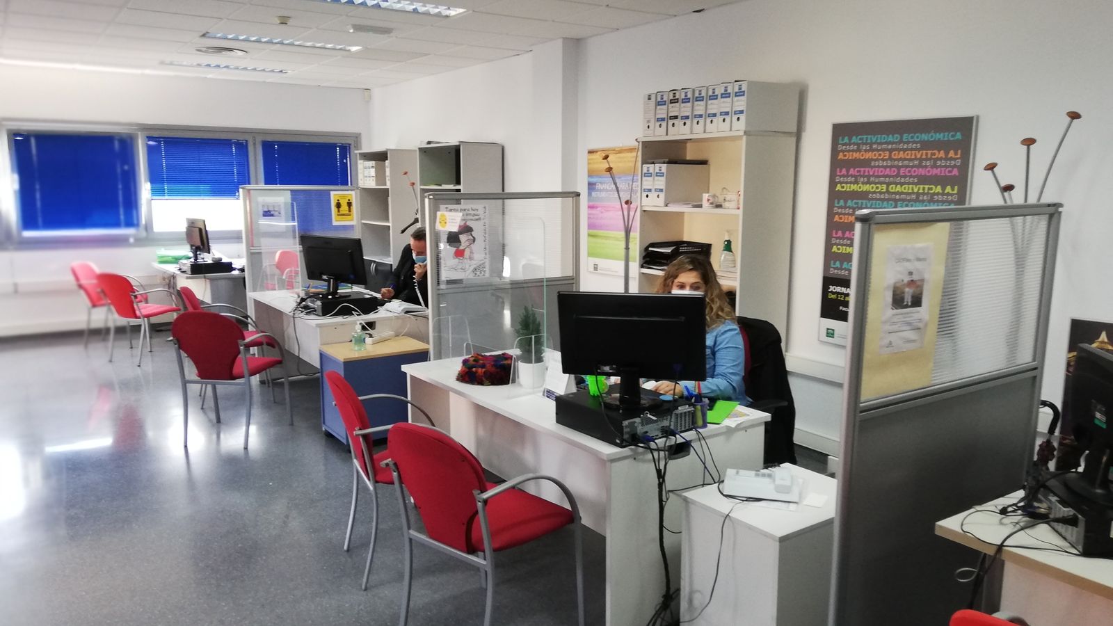 Zona de trabajo de los técnicos en el CADE de Cortijo Grande