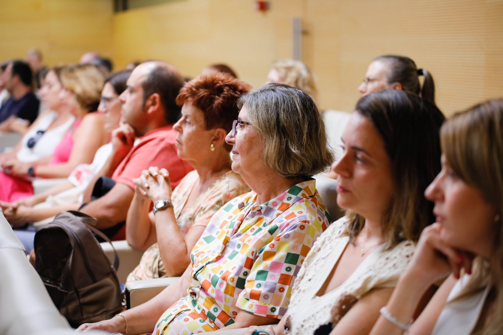 Imágenes de Diario de los Libros, con Julia Navarro