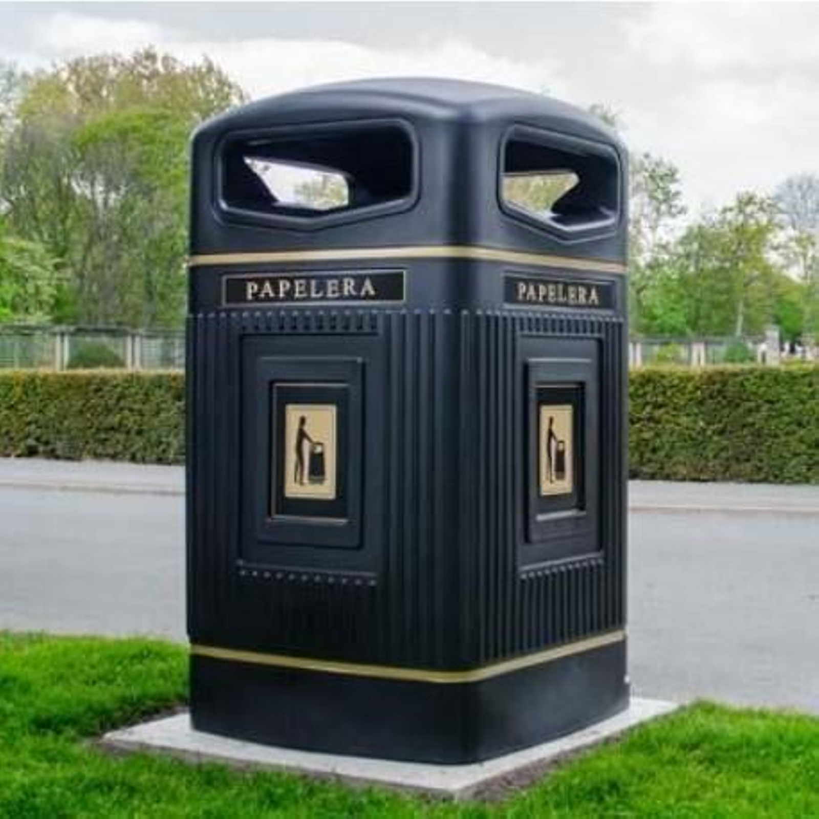 Diseño de las papeleras del parque de La Magdalena