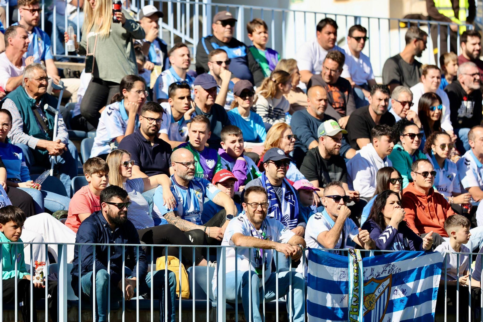 Búscate en las fotos del Málaga CF - Atlético Baleares