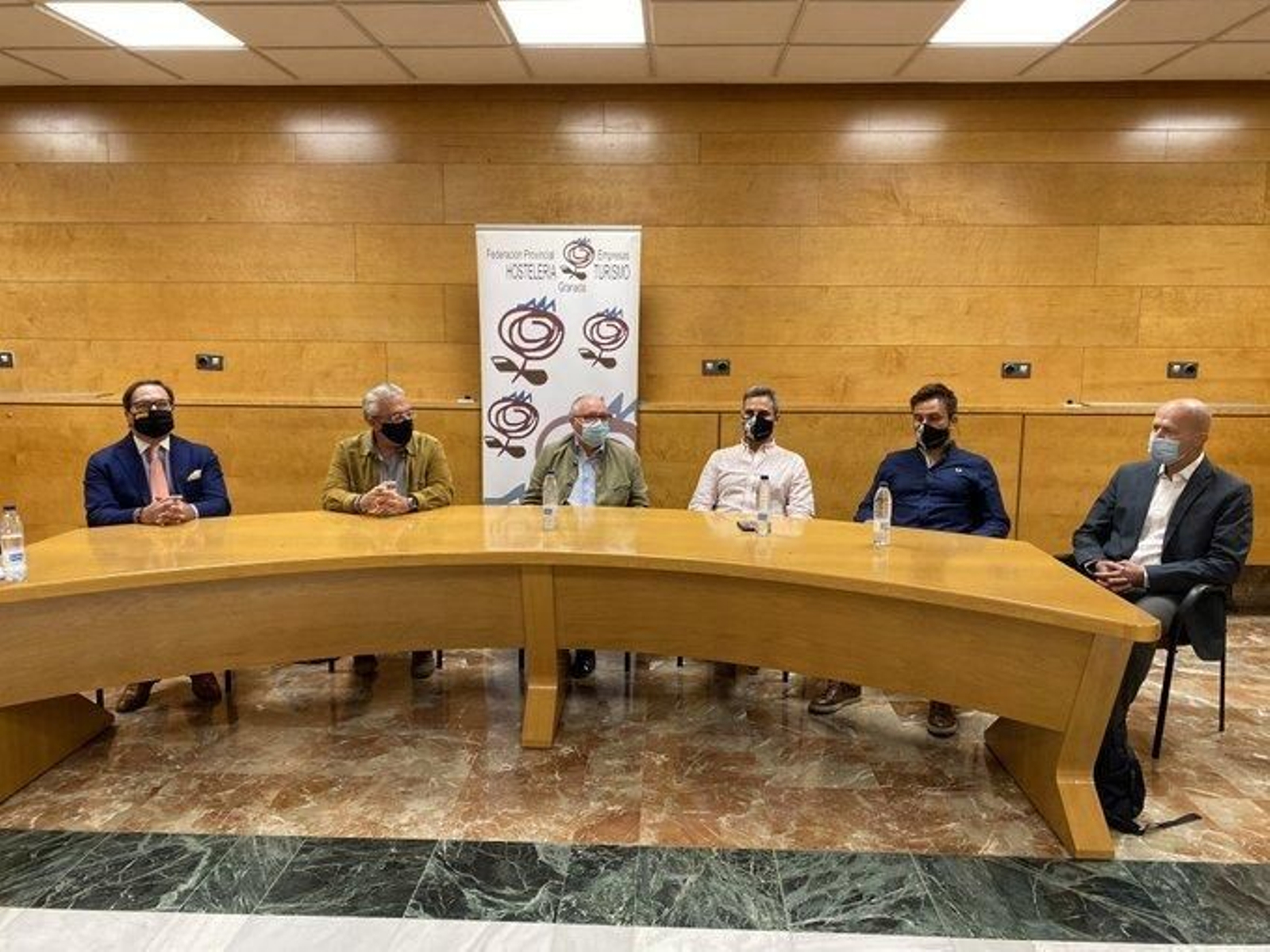 Rueda de prensa para la manifestación del turismo