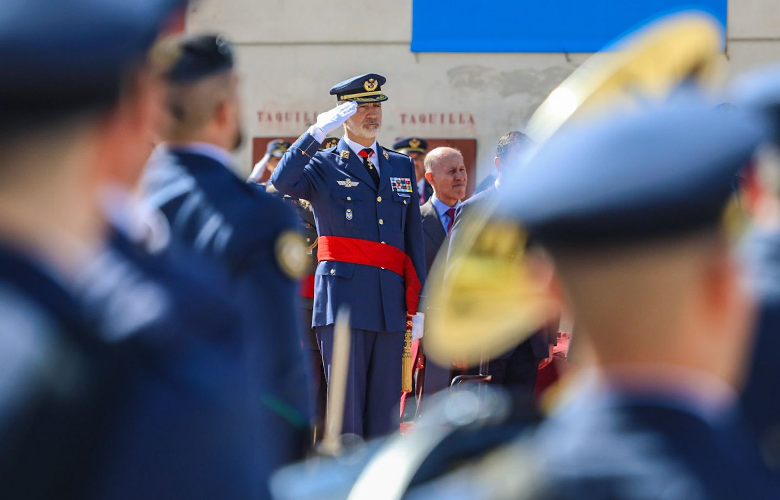 Fotografías del Acto Militar presidido por S.M. el Rey Felipe VI con motivo del centenario del Plus Ultra