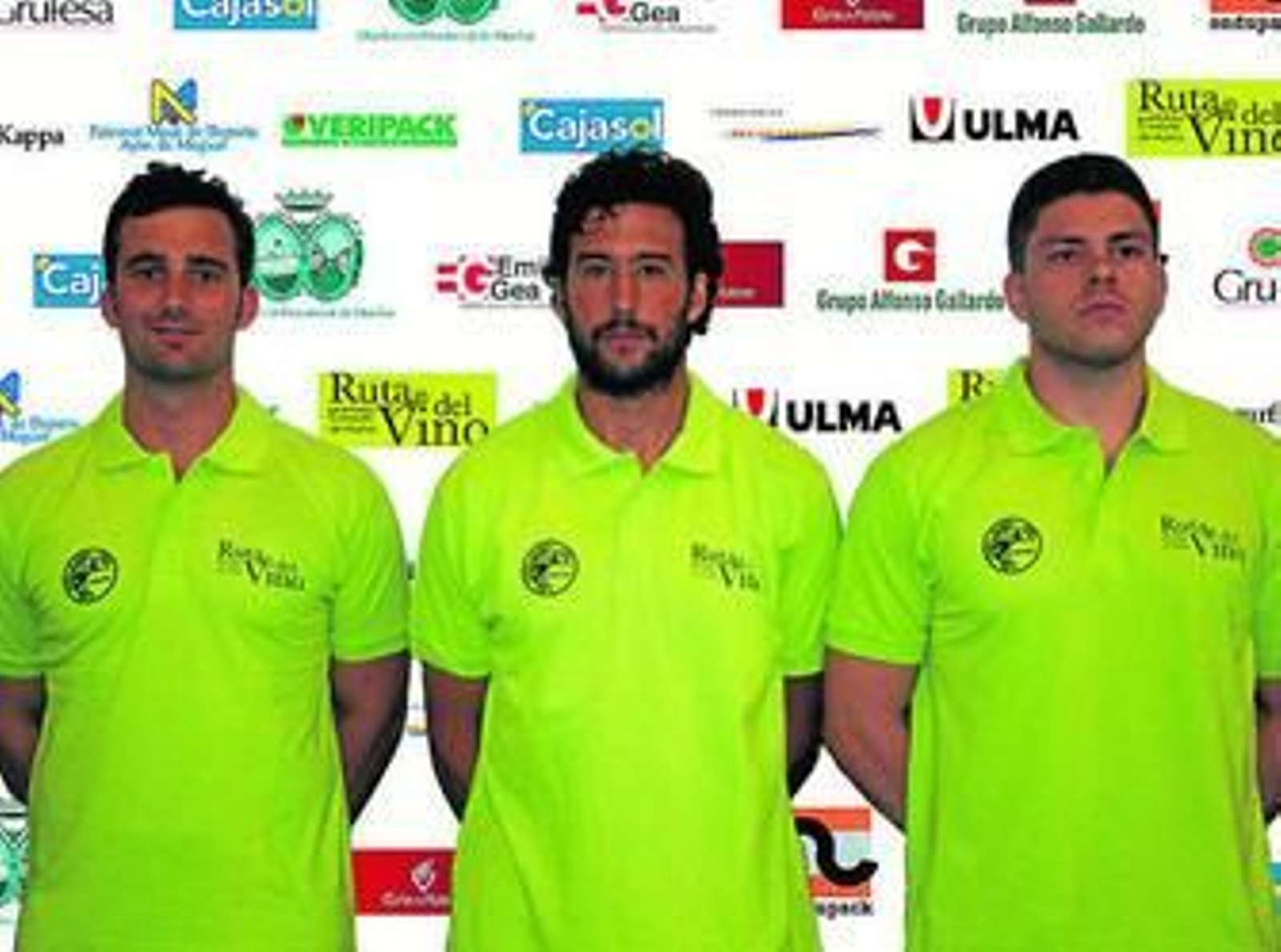 Los tres porteros del Pedro Alonso Niño tendrán trabajo extra durante este fin de semana en Gijón.