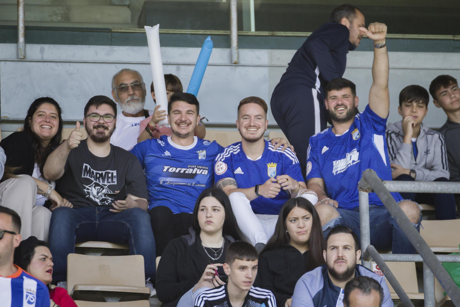 Pedro Pacheco viendo el Xerez CD - Atlético Espeleño en Chapín