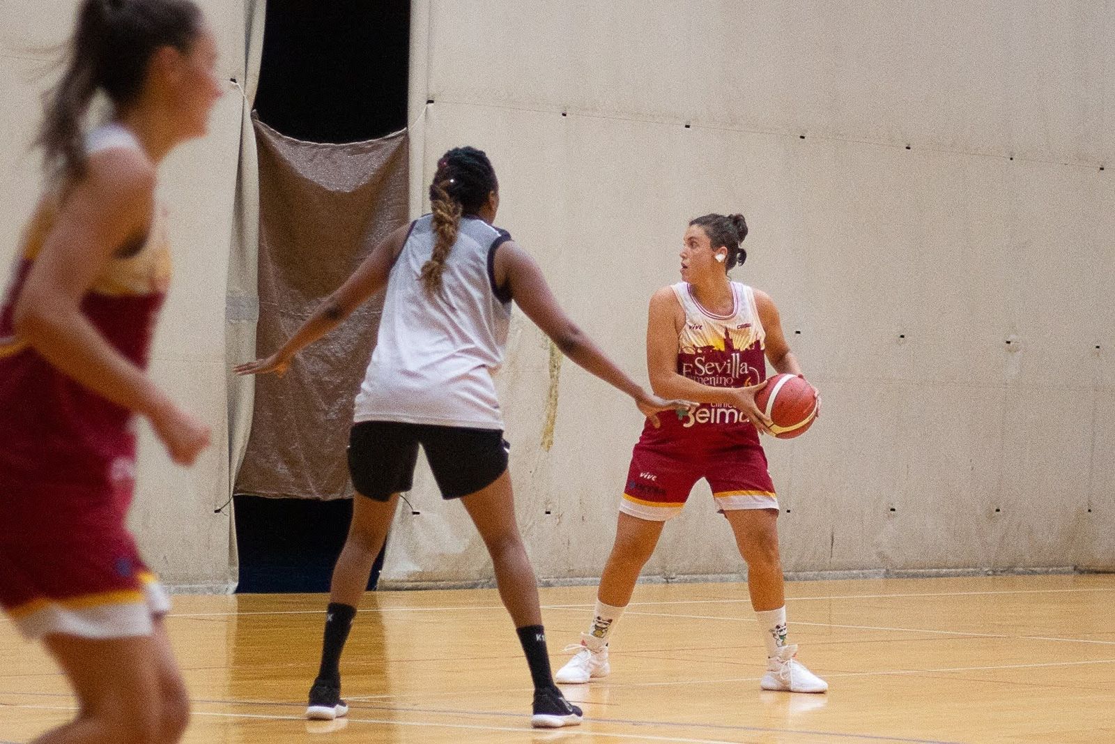 Una jugadora del CBS Femenino, en un partido de pretemporada.