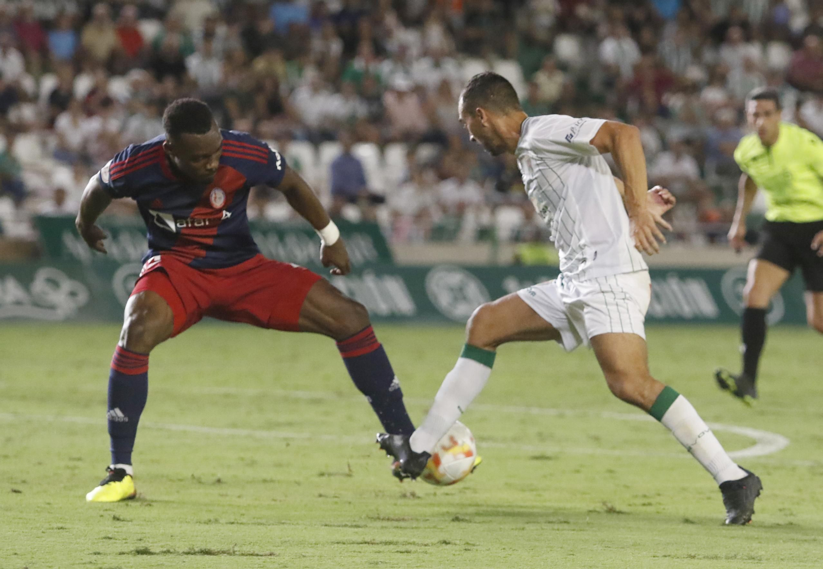 Las imágenes de la victoria del Córdoba CF ante el Rayo Majadahonda en El Arcángel