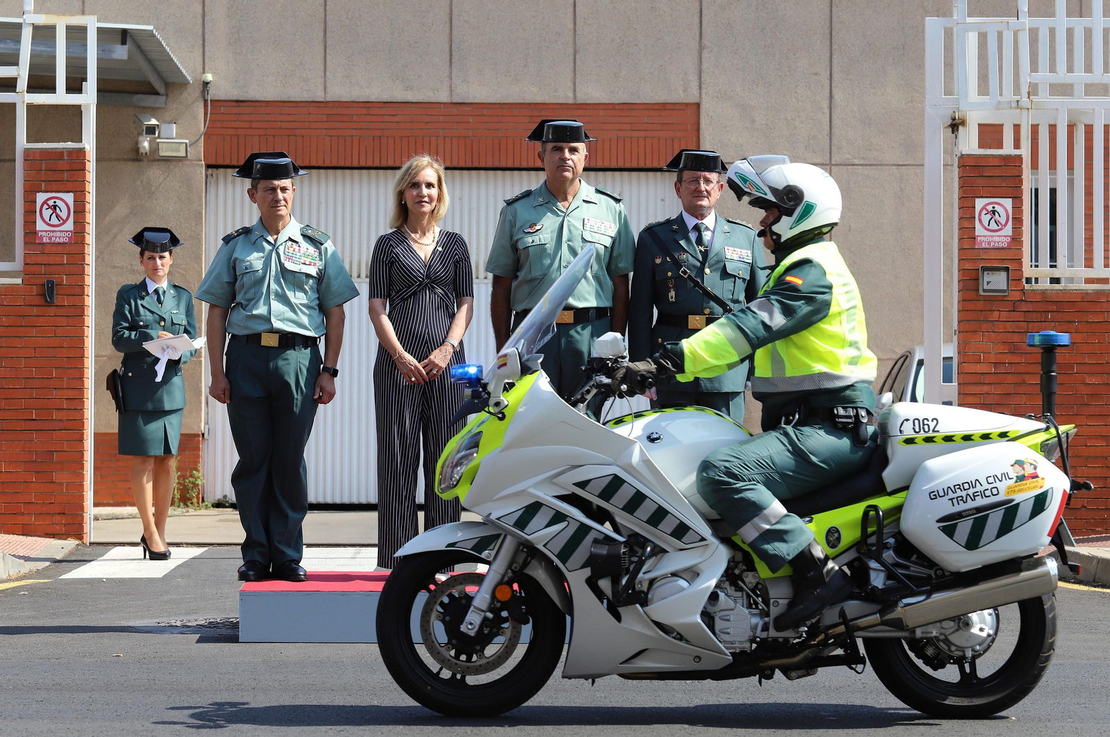 Imágenes de la toma de posesión de Andrés López como coronel jefe de la Comandancia de la Guardia Civil en Huelva