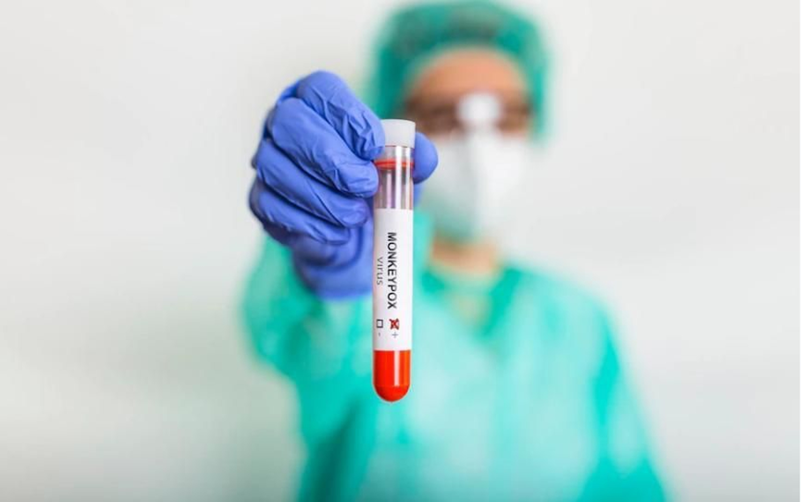 ¿Qué significa declarar una 'emergencia internacional' durante la progresión de una enfermedad?