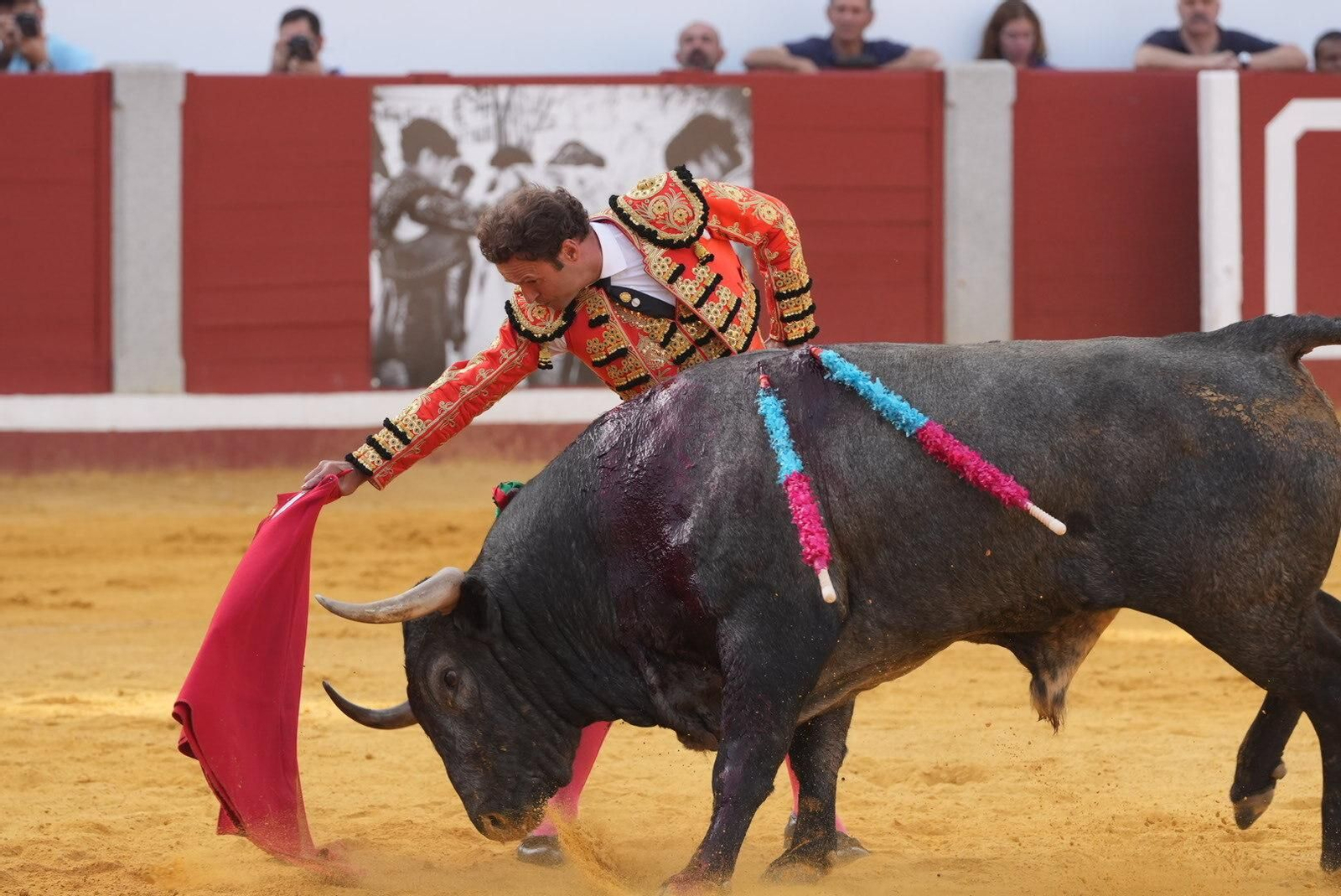 La corrida de toros de Ferrera, Escribano y Lamelas en Pozoblanco, en imágenes